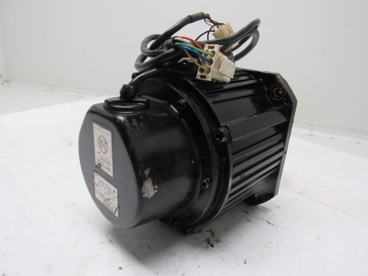 Yaskawa SGMDH-12A2A-YR12 1150W 5.49Nm 7.3A 2000RPM AC Servo Parts/Repair