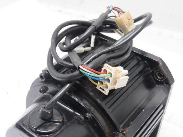 Yaskawa SGMDH-12A2A-YR12 1150W 5.49Nm 7.3A 2000RPM AC Servo Parts/Repair
