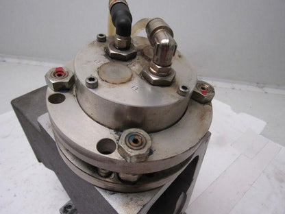 Trumpf  L3030 Trumatic Laser Mirror Casting Assy  901339 / 250775-01