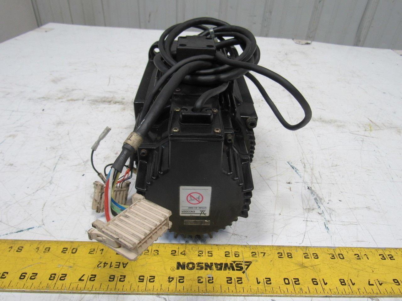 Yaskawa SGMGH-13A2A-YR13 Motoman 1300W 200V 1500RPM Servo Axis Motor