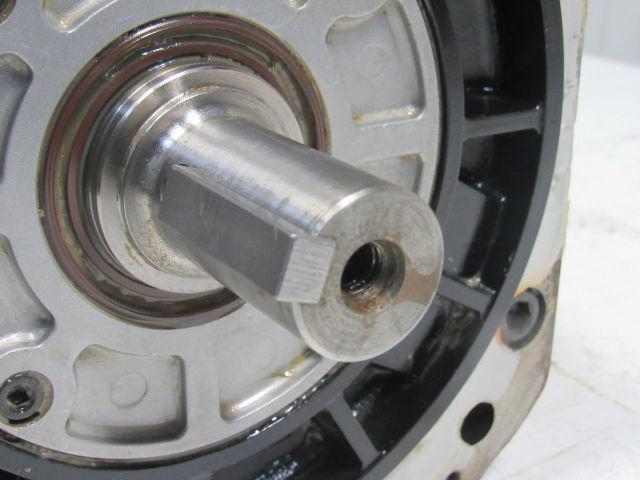 Yaskawa SGMDH-45A2B Motoman 4500W 1500RPM 200V AC Servo Axis Motor