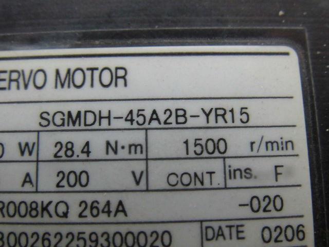 Yaskawa SGMDH-45A2B Motoman 4500W 1500RPM 200V AC Servo Axis Motor