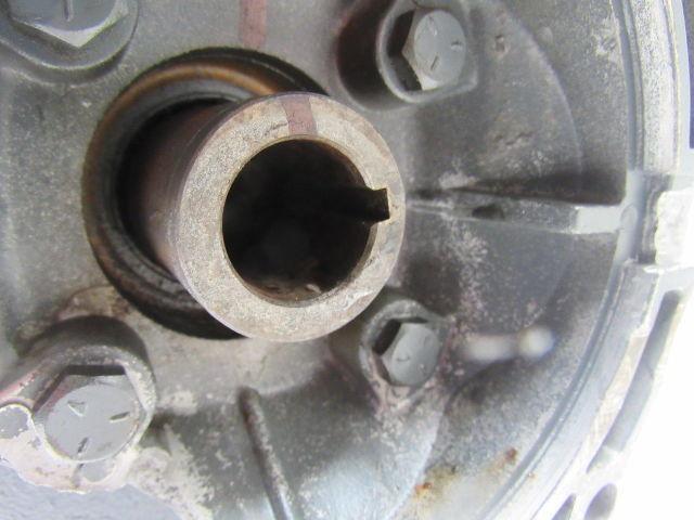 Boston Gear F321-10-G1 10:1 1750 RPM 1.7Hp 175 Output RPM Gear Reducer Broken