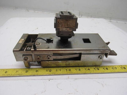 ABB 3HAC8367-1 Robot Controller Door Interlock Rotary Switch Assembly