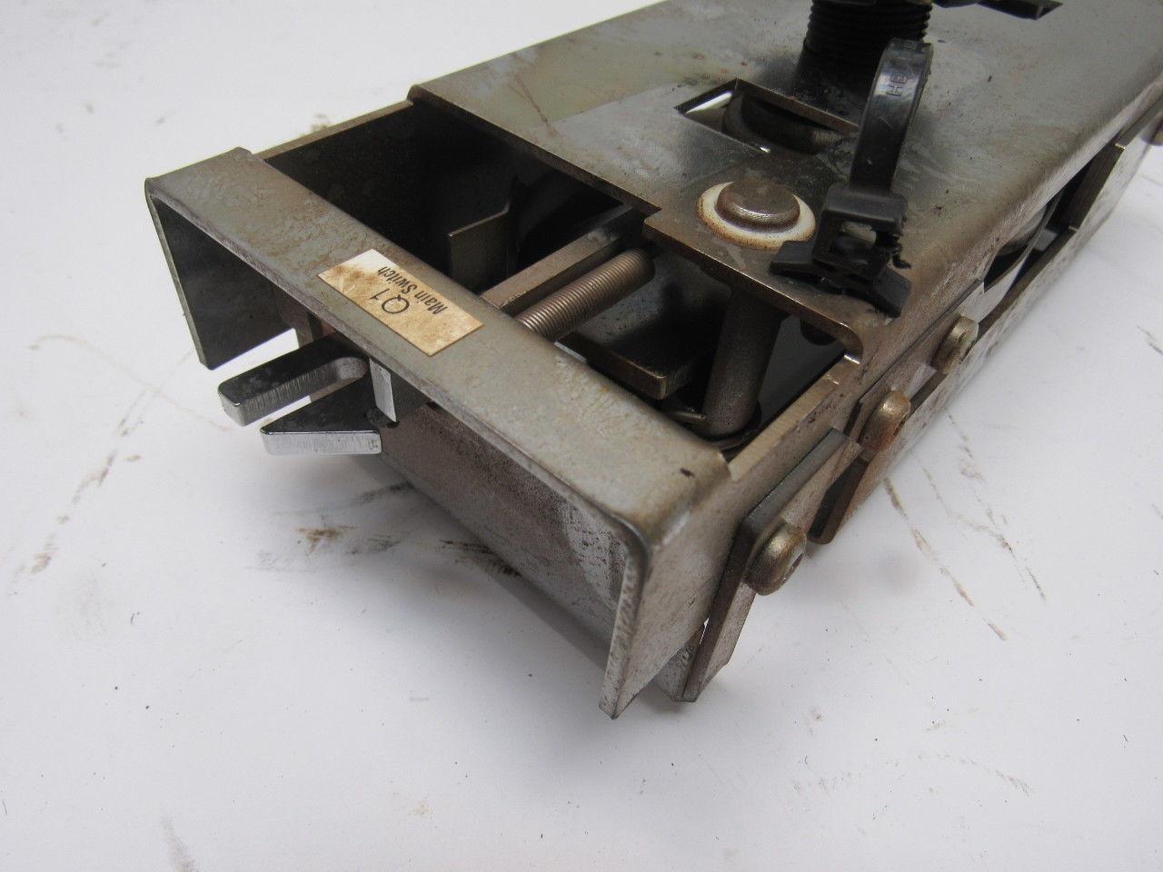 ABB 3HAC8367-1 Robot Controller Door Interlock Rotary Switch Assembly