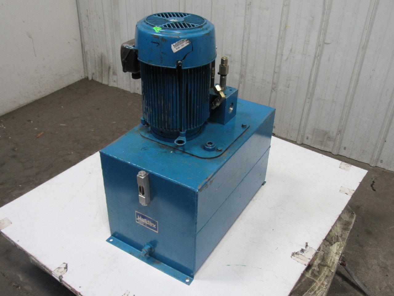 Dayton 16 Gal 5Hp 1745RPM 208-230/460V 3Ph Hydraulic Tank Unit - No pump