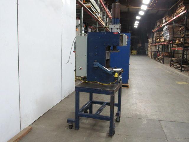 Hydraulic Guided C Frame Press W/Controls 8" Stroke 6" Throat 12" Opening