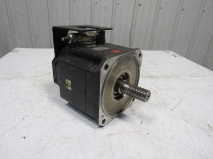 Kuka 1FK6100-8AF91-1ZZ9-ZS49 156V 3.77kW 9.5A 4200RPM MAX 3Ph Servo Motor