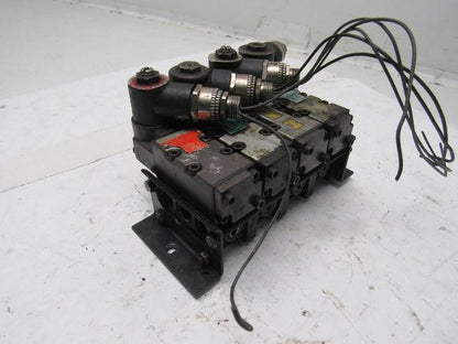 Shrader Parker M2132413049 4/2 Air Valve Bank 24V DC Coils Manifold
