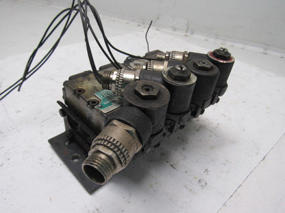 Shrader Parker M2132413049 4/2 Air Valve Bank 24V DC Coils Manifold