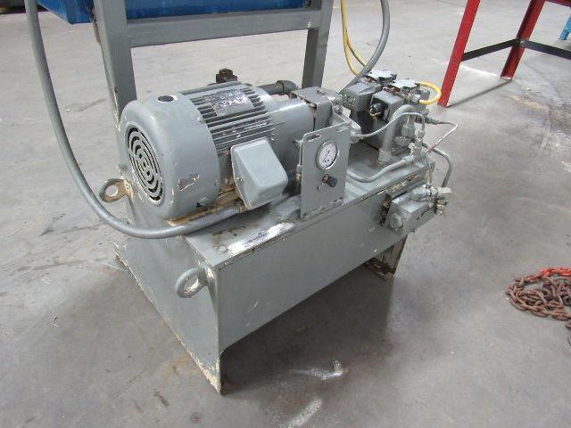 Racine 3HP 208230/460V 3PH Hydraulic Power Unit 25 Gal Tank W/Control Panel