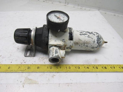 Devilbiss HLT-510 Pneumatic Filter Regulator 1/2" In 1/4" out 250 PSI max.
