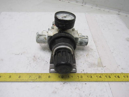 Devilbiss HLT-510 Pneumatic Filter Regulator 1/2" In 1/4" out 250 PSI max.