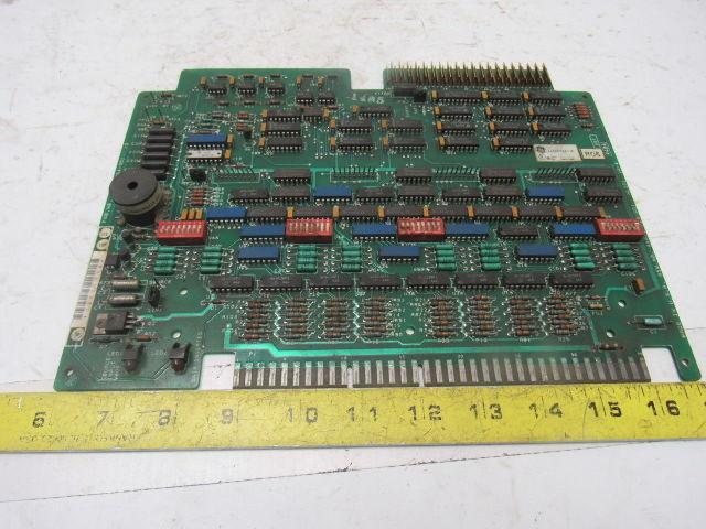 GE Fanuc IC600YB811D Series Six 10-50VDC/5VDC Input Module Card Circuit Board