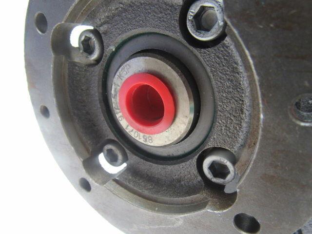 Winsmith E17MSFS5DR48C.75 5:1 Ratio 1750RPM 2.69Hp Input 350RPM Output Gear Box