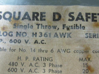 Square D Pyle YXA13032-G 600V 20Hp 30A 3Ph Fused 3 Pole Disconnect 4P Plug