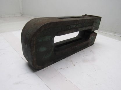 Strippit 8BN2-1/4 8" Throat C Frame Punch Unit 5-1/2" Shut Height