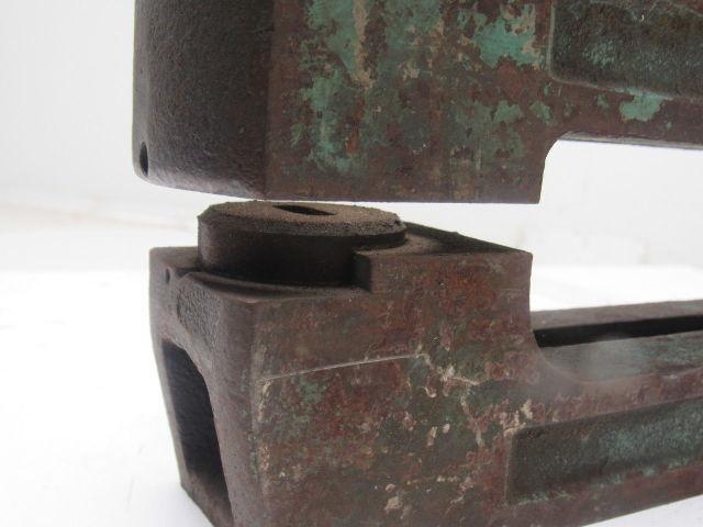 Strippit 8BN2-1/4 8" Throat C Frame Punch Unit 5-1/2" Shut Height