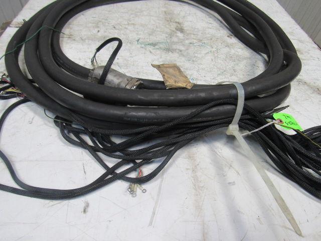 Yaskawa Yasnac XRC UP130 XRC 2001 Cable Assembly Number 147409-5 Rev 2 32' Long
