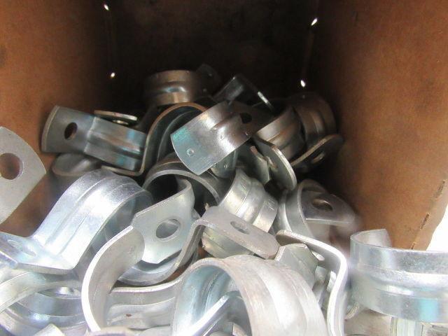 1" EMT Heavy Wall Conduit One Hole Clamp Lot of 60