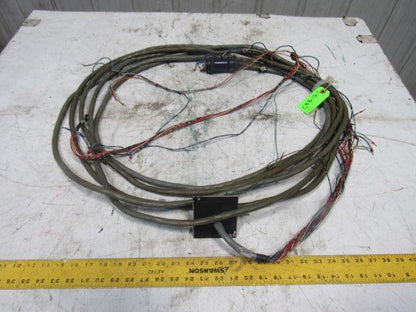 Yaskawa Yasnac XRC UP130 XRC 2001 Cable Assembly Number CAB 121 32' Long