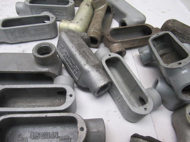 1/2"  LR Form 35 90° Conduit Body Lot of 20