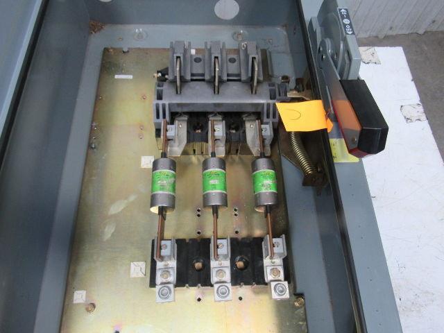 Allen Bradley 512-EJB-6P-27R Disconnect Safety Switch 200A 600V Fused Size 4