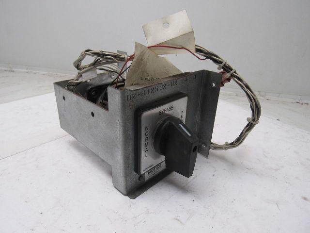 Salzer S608LUS3739-01GA Rotary Cam By-Pass Switch Manual Motor Control