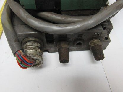 Pneumatics 6 Station Manifold Block W/Valves (4) 081SA402K (1) 081SA400K