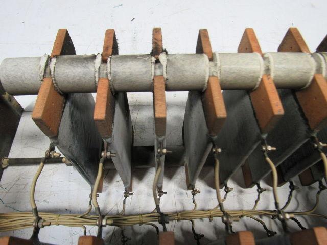 Mitsubishi Y304D064 Power Source Panel Component EDM DWC-80 Plate Resistor Panel