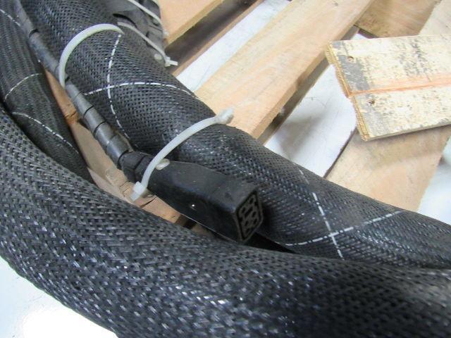 Nordson 129581A 230V 520 Watts 1200 PSI Hot Melt Adhesive Heated Hose 16'