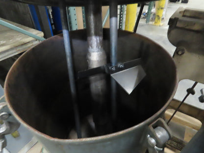 Binks 43-717 50 Gallon Steel Airless Paint Mix Tank W/Agitator & Pump