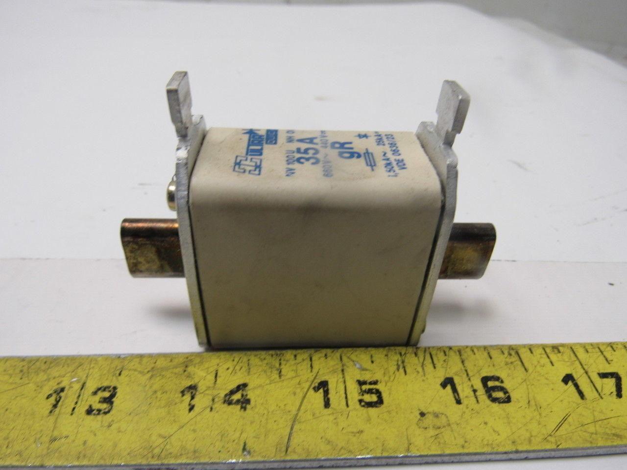 ULTRA QUICK NV 100U 35A Fuse 660V 440V 25kA  Lot of 3