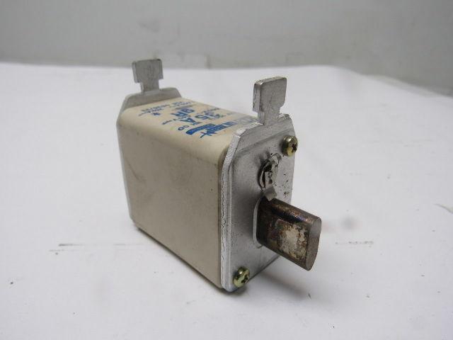 ULTRA QUICK NV 100U 35A Fuse 660V 440V 25kA  Lot of 3