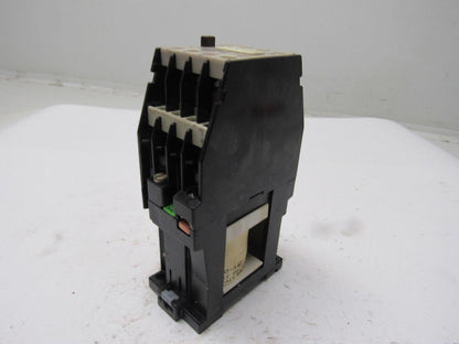 Siemens 3TB4017-0B Contactor 24VDC Coil