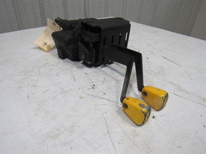 Clark 4 Spool Hydraulic Control Valve Assembly for ECS  Series Forklift