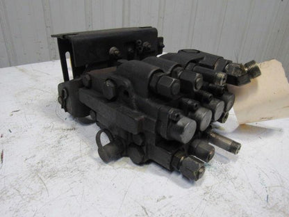 Clark 4 Spool Hydraulic Control Valve Assembly for ECS  Series Forklift