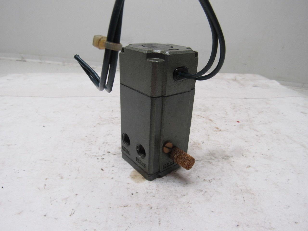 SMC VT4115 Pneumatic Air Solenoid Valve 100V 1/4" NPT