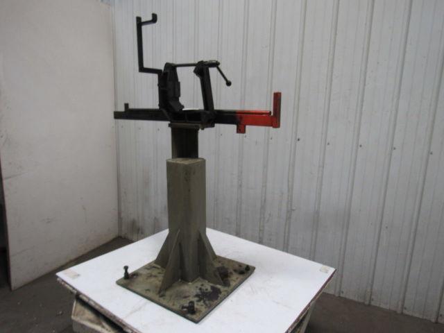 LSN Bar Feeder Pedestal Assembly