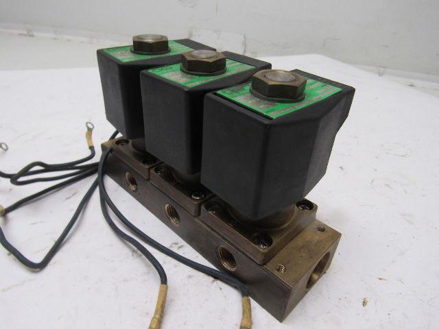CKD GAB4126 3 Port Solenoid Valve Air /Water/Oil 1/2" x 1/4" NPT Ports 100/110V