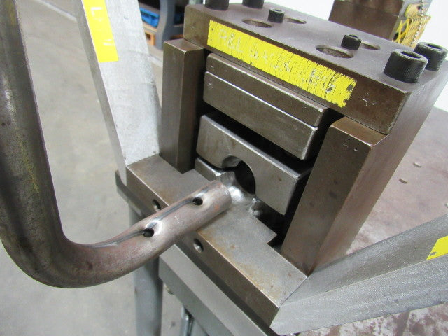 5 Hp Double Cylinder Custom Hydraulic Punch Press 2 Hole Punch for 1" Tube 460V