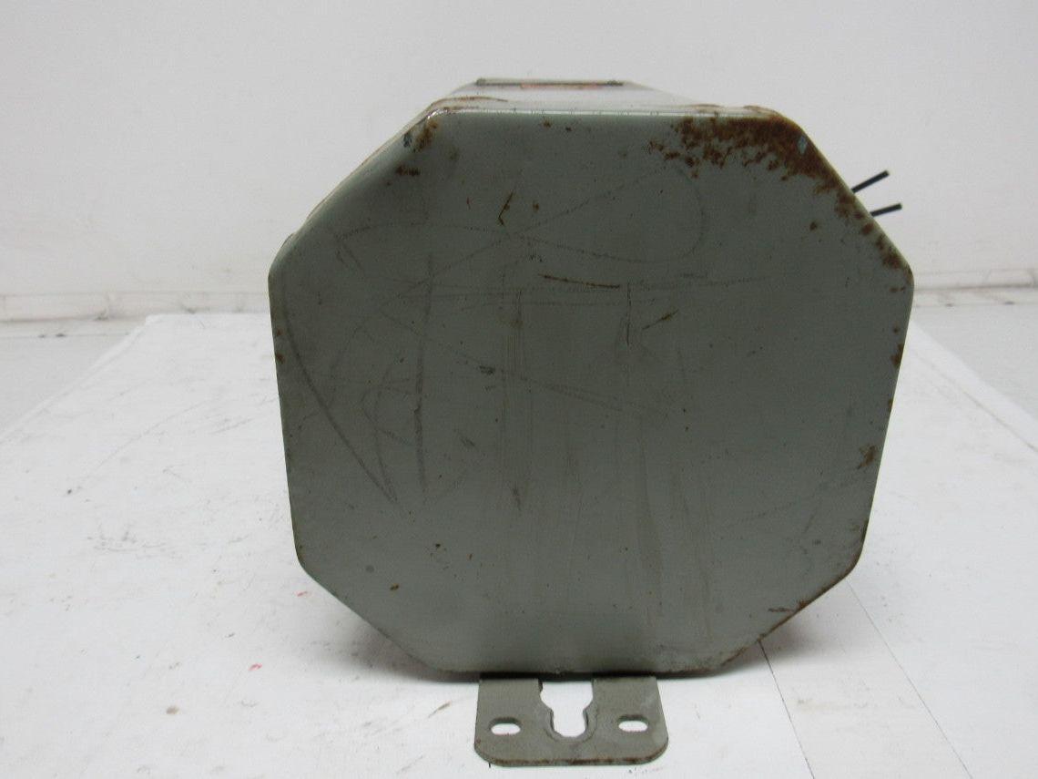 Federal Pacific Priamry240/480V Secondary 120/240V 3.0kVa 60Hz 1Ph Transform