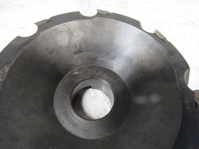 Lumco DMG32-D2 6-1/4" 8 Flute Indexing Face Mill 20° 1-1/2" Arbor