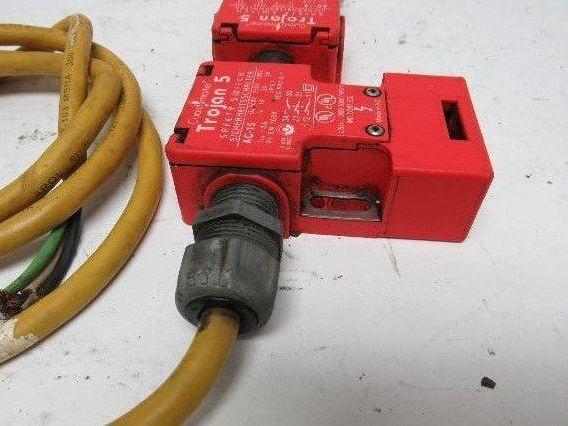 Guardmaster Trojan 5 Safety Gate Door Guard Interlock Switch 500V Max