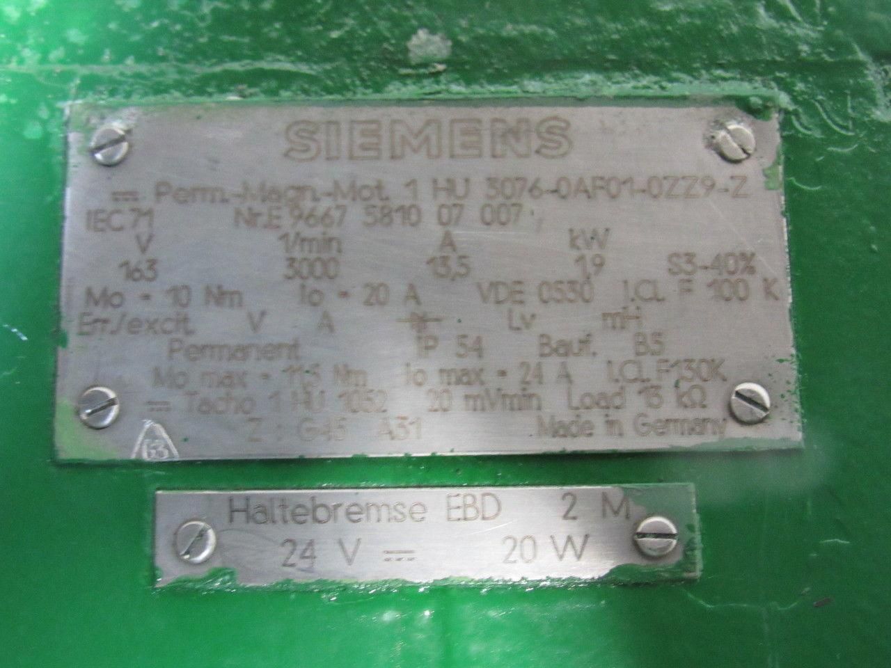 Siemens 1HU30760AF010ZZ9Z Servo Motor 3000RPM