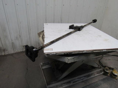 Hankwang FC3015 Ball Screw Nut Assembly From a Working Laser