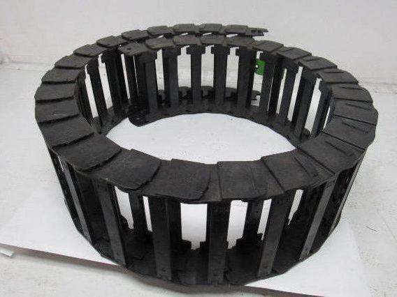 Igus 35.3.250 7" x 1-1/2" ID Drag Chain Cable Energy Chain 6'