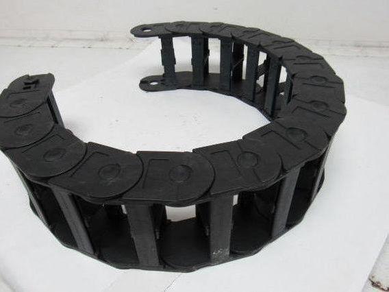 Igus 340.100.200 4" x 1-3/4"  ID Cable Carrier Drag Energy Chain 40"