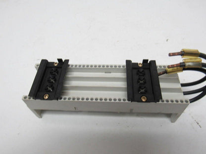 Siemens 8US1261-6NA00 Buss Bar Adapter 600V No. 10 Wire