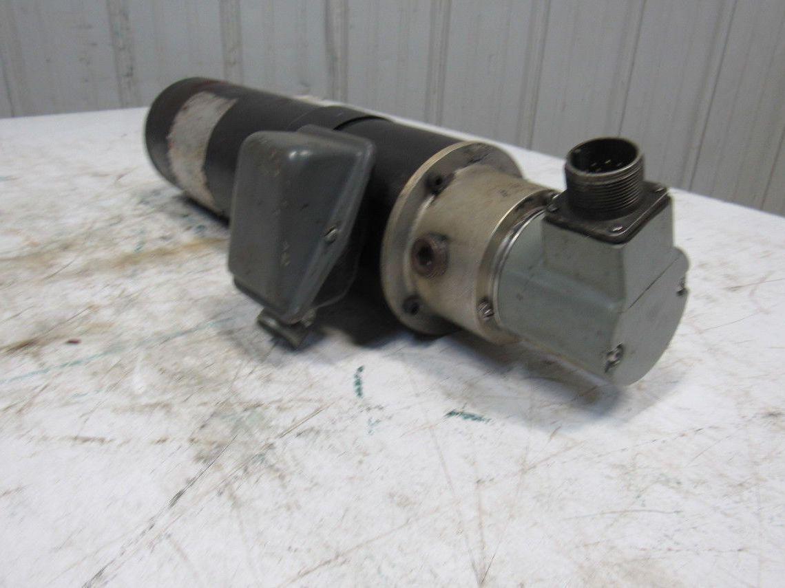 Allen Bradley 1326-DPA4B 154.8 Tach Voltage DC Servo Motor 5/8" Shaft